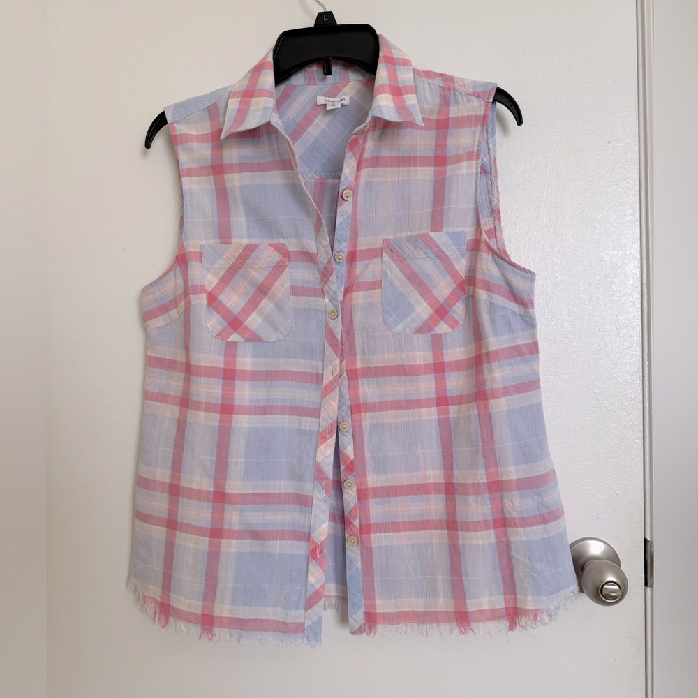 Sleeveless Plaid Button-Front Top - Pink & Light Blue